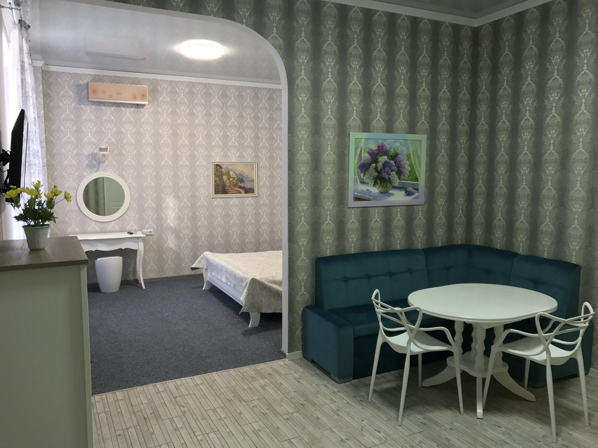 Happy Cat Hotel Одеса Екстериор снимка